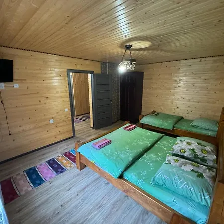 у софійки Synevyrs'ka Polyana